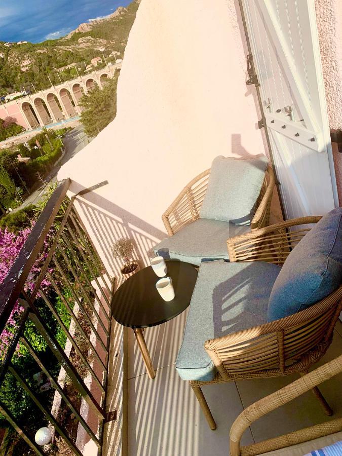La Belle Vue-Charming Duplex Apartment With Sea View, 50 Meters From Beach And Private Parking Saint-Raphael (Var) Exterior foto